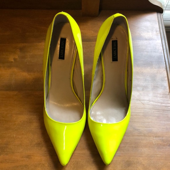neon yellow heels size 11